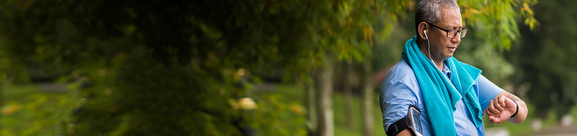 Active senior man enjoying a healthy lifestyle while managing diabetes