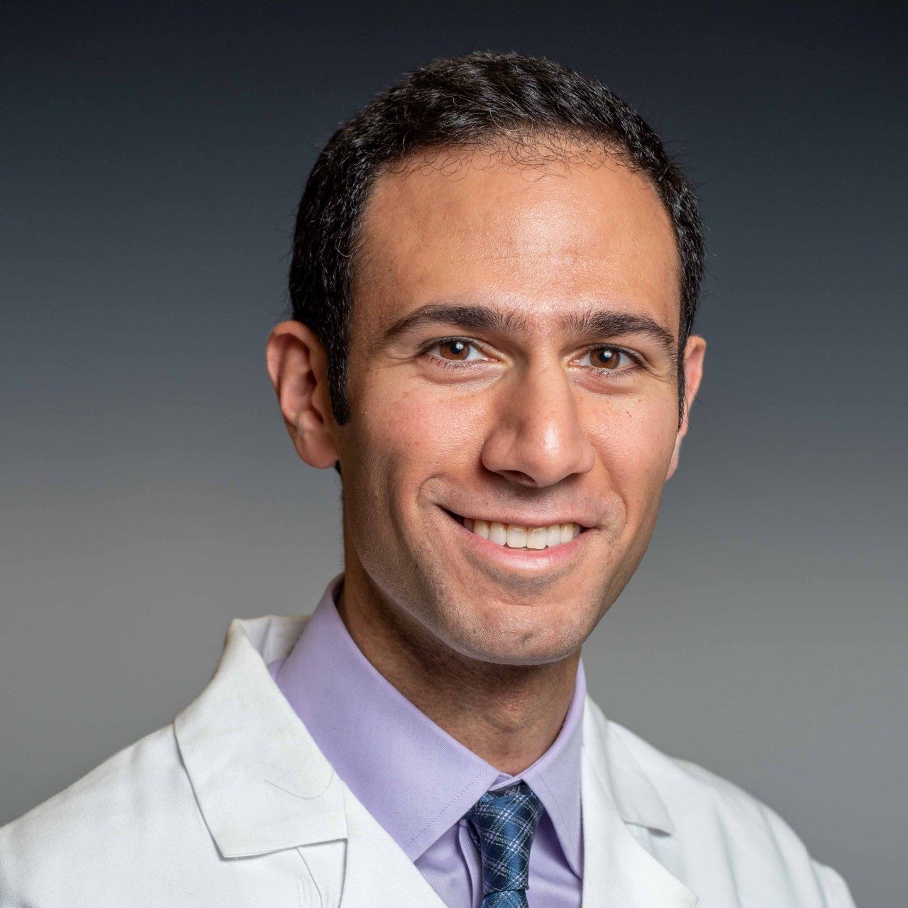  Daniel Simhaee portrait